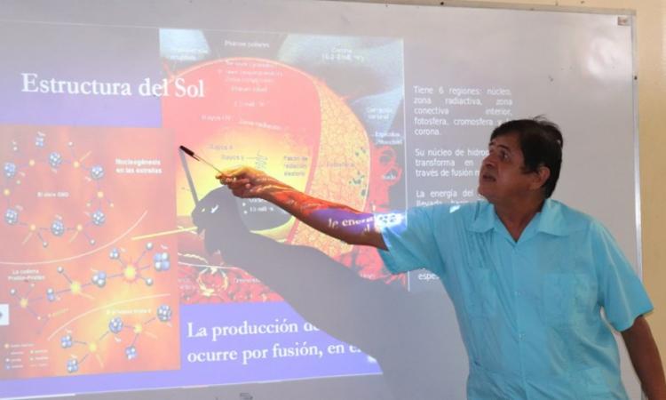 UNAN-Managua promueve el aprendizaje de la astronomía