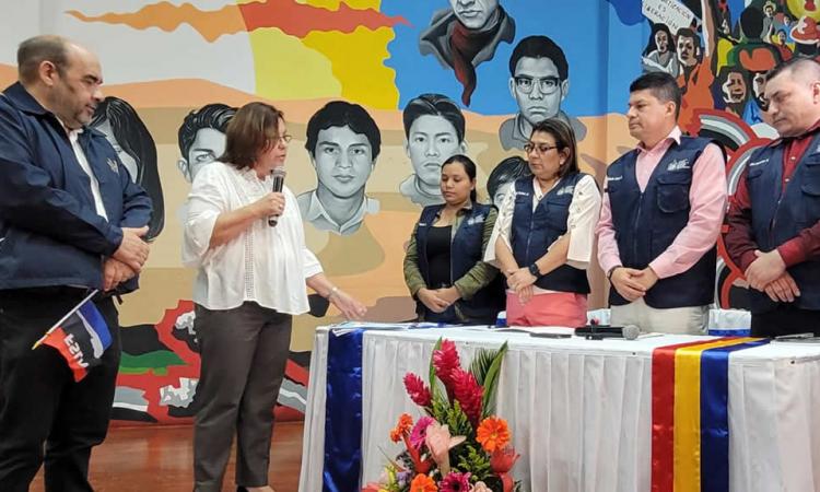 Candidatos a rectora y vicerrector general de la UNAN- Managua inscriben su fórmula