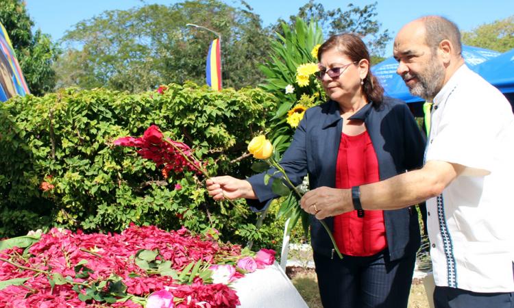 UNAN-Managua rinde tributo al Príncipe de las Letras Castellanas
