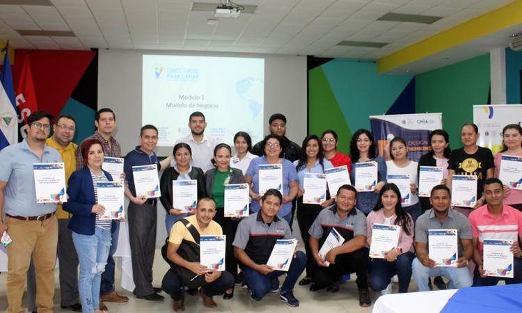 Emprendedores nicaragüenses participan en Programa de Incubación de Negocios