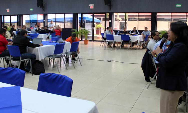 Docentes evalúan avances en los componentes integradores de las carreras de la UNAN-Managua