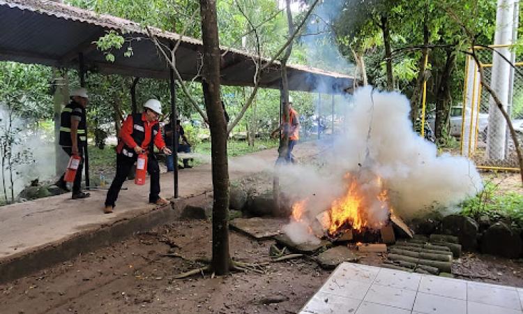 Práctica y constancia en simulacros nos prepara ante emergencias