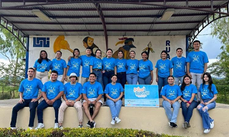 Formando voluntarios para la protección infantil