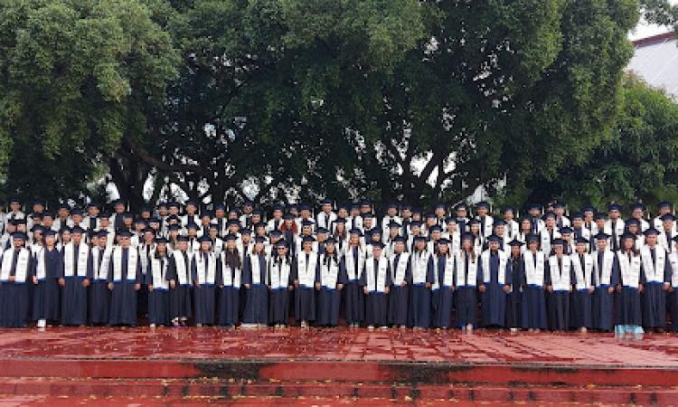 UNI gradúa 733 nuevo Ingenieros y Arquitectos para Nicaragua