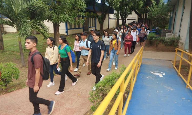 UNI Recibe a Estudiantes de Nuevo Ingreso 2025 en la Modalidad Sabatina