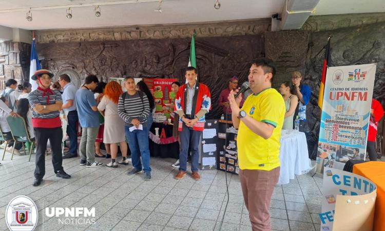 CI-UPNFM celebra feria de las lenguas y gastronomía 