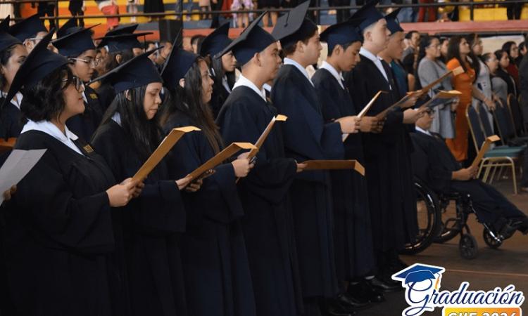 CIIE gradúa 93 bachilleres en 2024