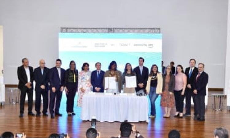 Estudiantes de la UTP podrán beneficiarse de programa Skilling Panamá