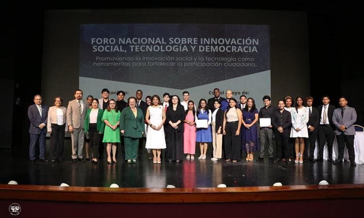 Foro Nacional de Innovación Social, Tecnología y Participación ciudadana en la UTP